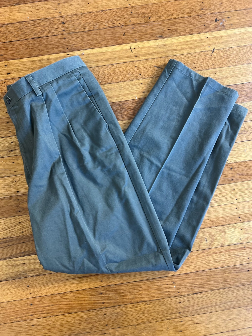 Dockers Men's Pleated Classic Fit 100% Cotton Dress Pants Slacks Size W36L32